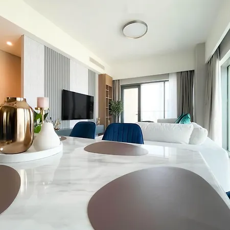 Luxury Burj Royale Apt Balcony Burj Khalifa View Dubai Exterior photo