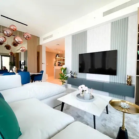 Luxury Burj Royale Apt Balcony Burj Khalifa View Dubai Exterior photo
